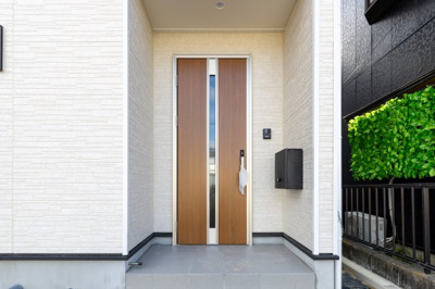 【玄関】 | 四日市市楠町南五味塚《1号棟》