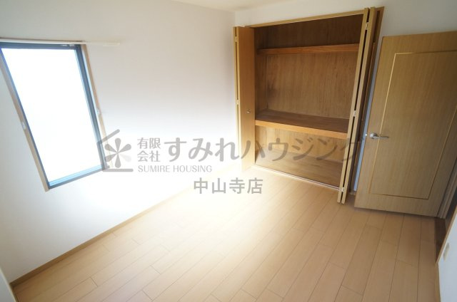 グランドゥール安倉の寝室