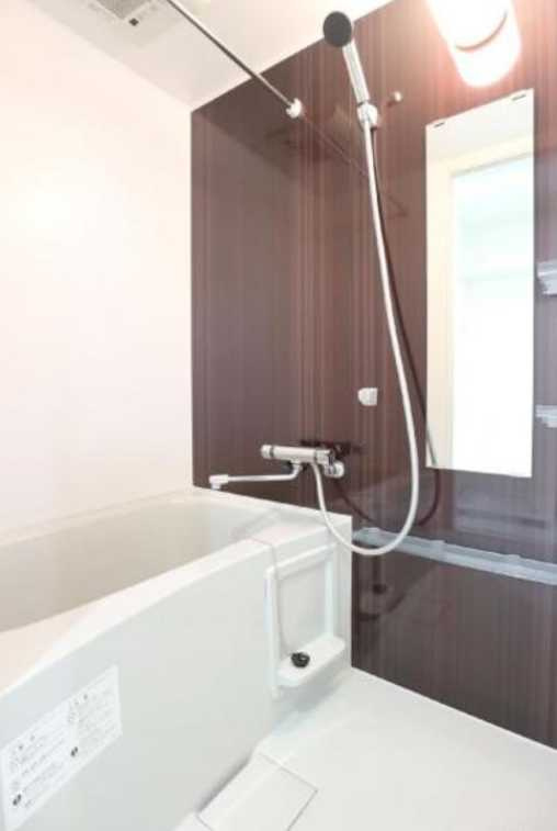 サンシエ祐天寺　ネット無料　浴室乾燥機　オートロックの浴室