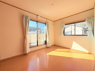 【洋室】 | 衣笠氷室町　戸建