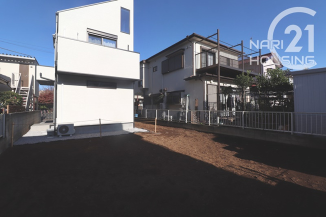 【前面道路含む現地写真】 | 昭島市緑町1丁目　売地 | 前面道路含む現地写真です