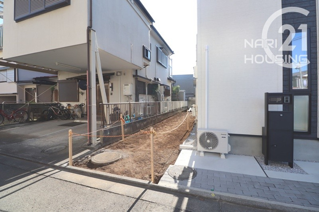 【前面道路含む現地写真】 | 昭島市緑町1丁目　売地 | 都市ガスです