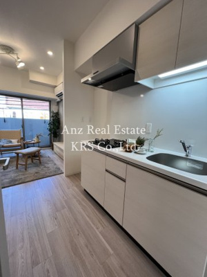 【キッチン】 | シーズンフラッツ新町 | 2口ガスコンロ！使いやすいキッチン！