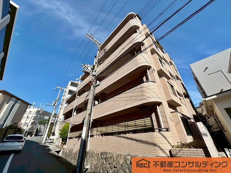 甲南ドルチェ六甲の外観