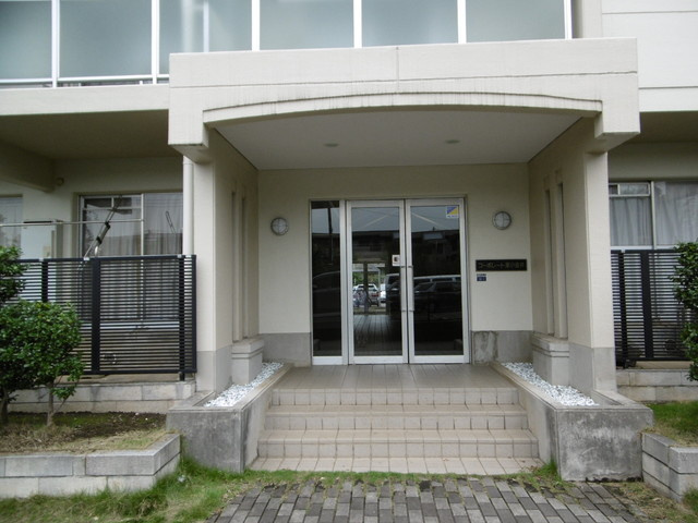 コーポレート東小金井のエントランス