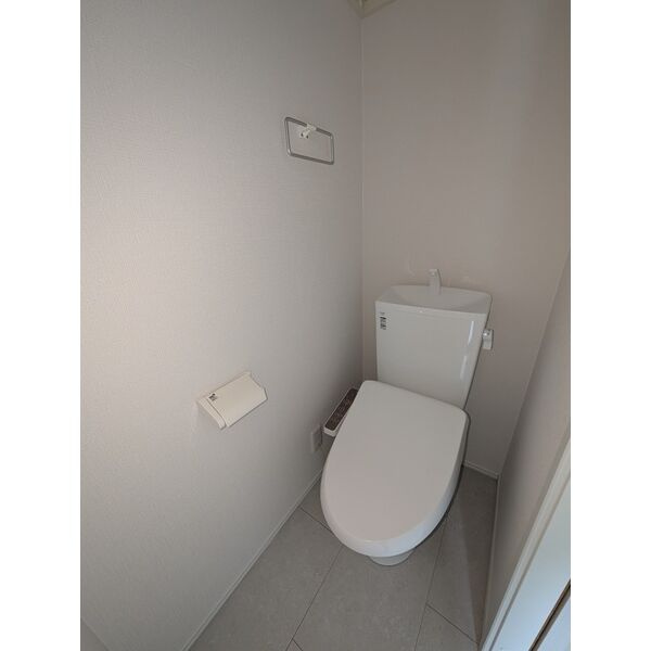 ソワサントセーズ長田町 Ⅰのトイレ