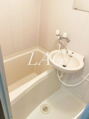 【浴室】 | ダイホープラザ新横浜 | お風呂です。