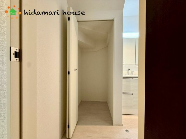 伊奈町栄4期　新築戸建　グラファーレ01の収納