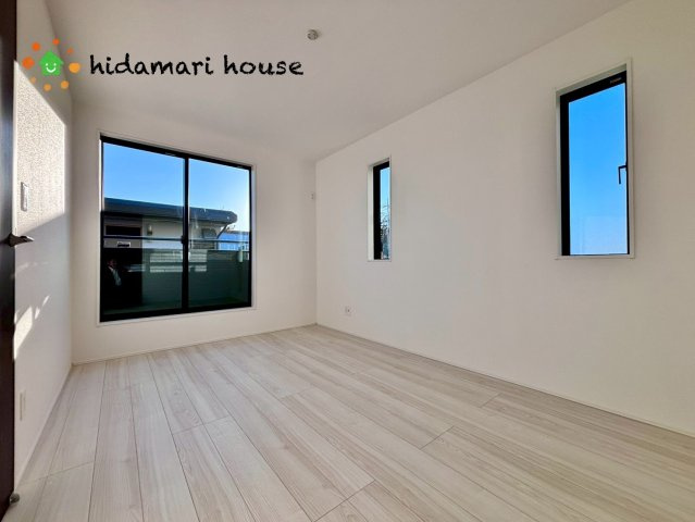 伊奈町栄4期　新築戸建　グラファーレ01の洋室