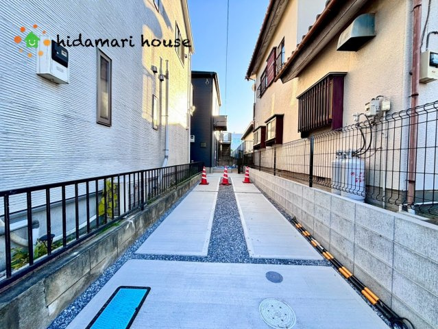 伊奈町栄4期　新築戸建　グラファーレ01の駐車場