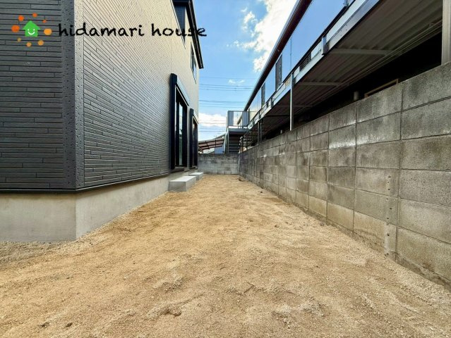 伊奈町栄4期　新築戸建　グラファーレ01の庭