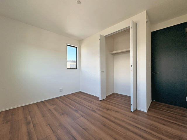 仙台市太白区東大野田の洋室