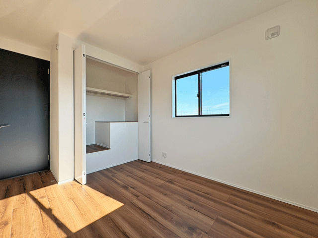 仙台市太白区東大野田の洋室