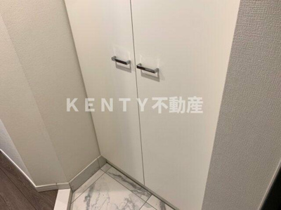 【玄関】 | ＬＥＸＥ長原 | ゆったりとした玄関です