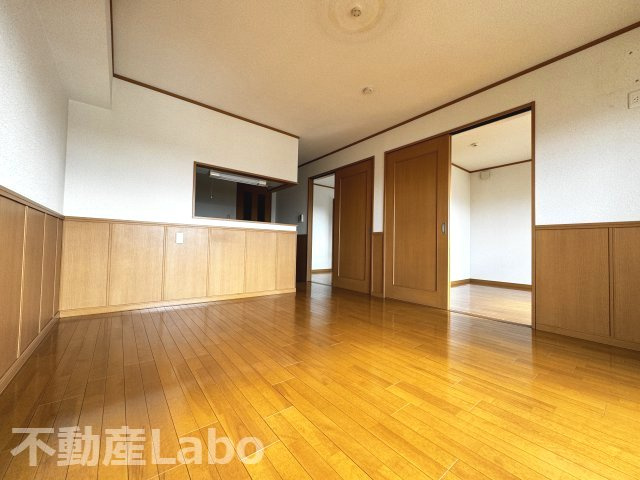 グランジェの居間・リビング