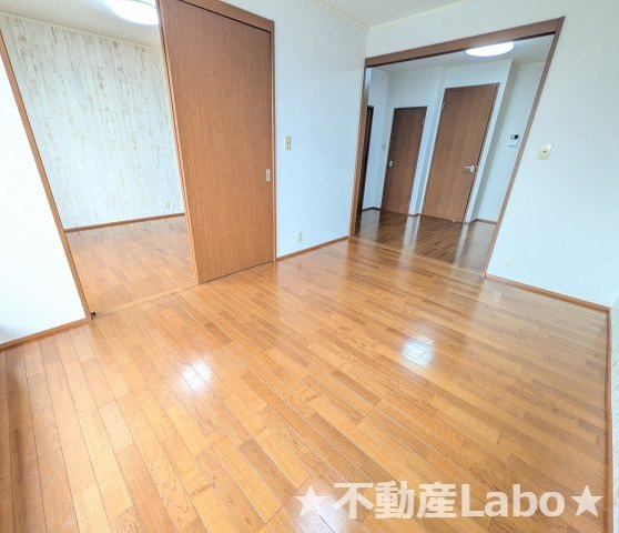 愛日ハイツ椎本　A