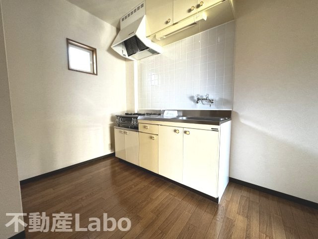 板野郡北島町鯛浜字大西のアパートのキッチン