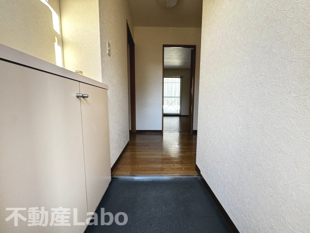 板野郡北島町鯛浜字大西のアパートの玄関