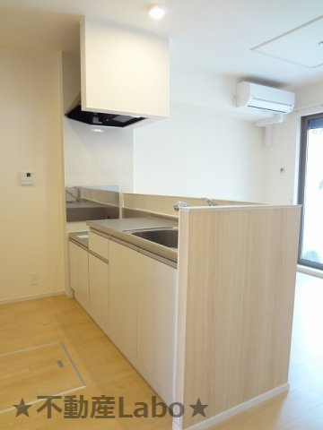 エルヴィータ Bのキッチン