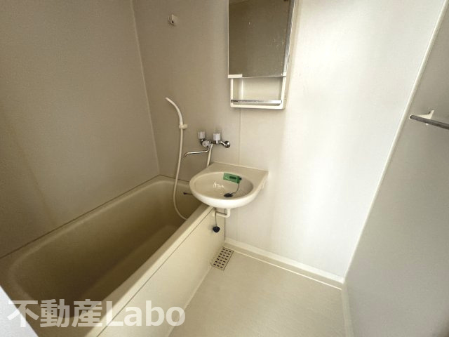 板野郡北島町鯛浜字大西のアパートの浴室