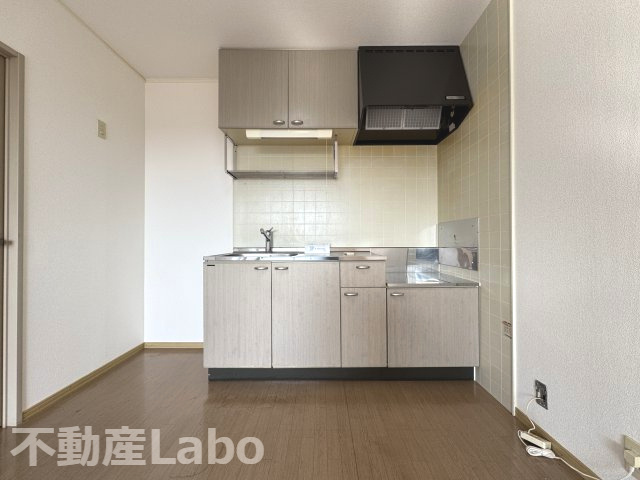 セジュール濱田Ⅲ のキッチン