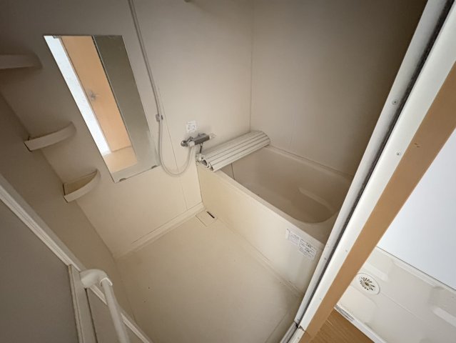 大信ビルNo.2の浴室