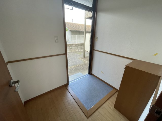 ソレイユ参番館の玄関