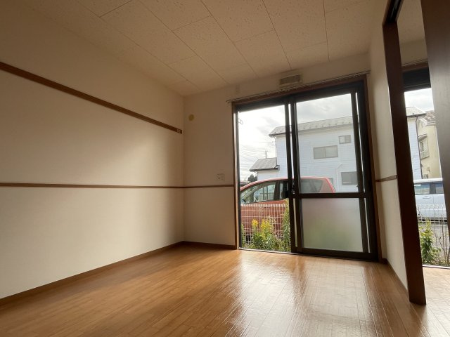 ソレイユ参番館の洋室