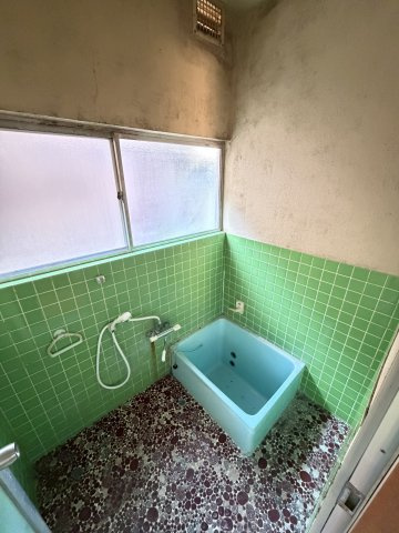 玉名郡長洲町大字腹赤の一戸建ての浴室