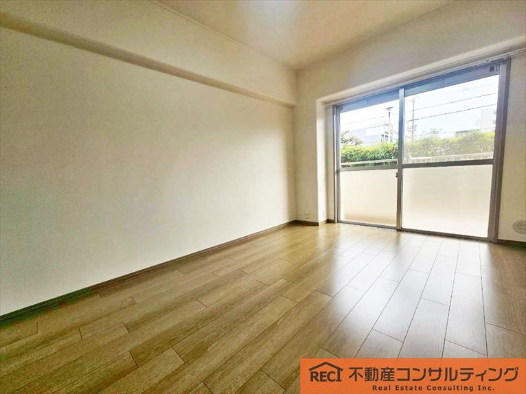 サンライフ甲子園の洋室