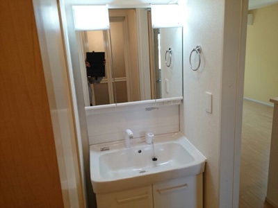 【洗面所】 | リヴェール松島Ⅱ | 忙しい朝には欠かせない洗面所です