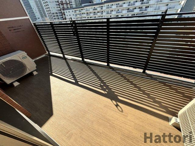 プレジオ梅田のバルコニー