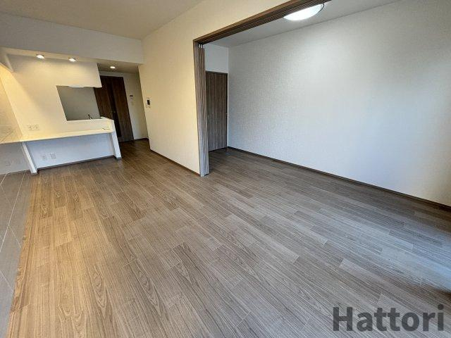 プレジオ梅田の居間・リビング