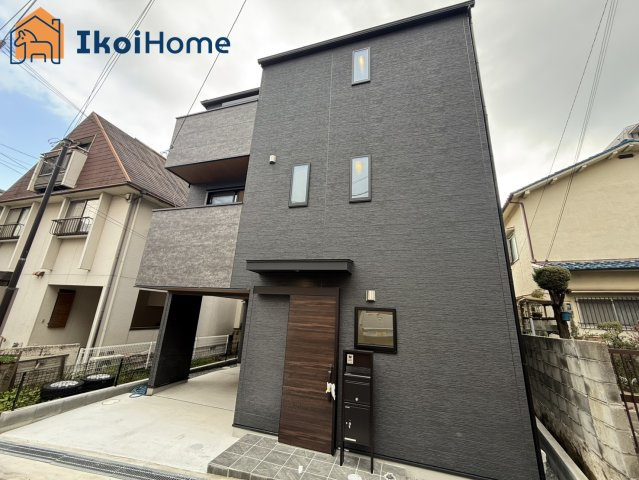 明石市中朝霧丘　新築戸建のエントランス|【ホームページに現地動画掲載中】●年中無休：当日予約可●徒歩圏内の生活施設が多々あります。
