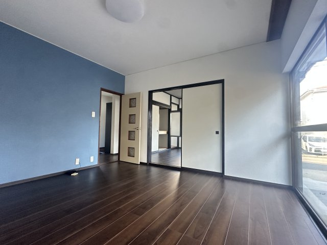 八街市泉台2丁目中古戸建の洋室