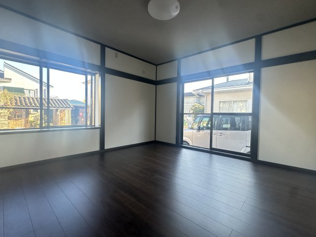 八街市泉台2丁目中古戸建の洋室