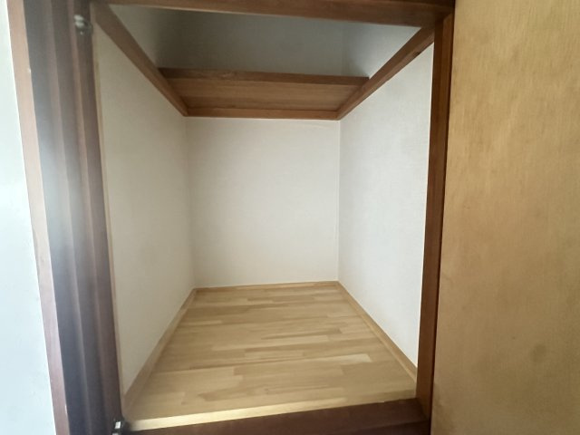 八街市泉台2丁目中古戸建の収納