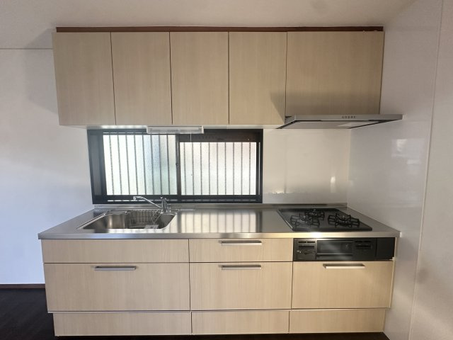 八街市泉台2丁目中古戸建のキッチン