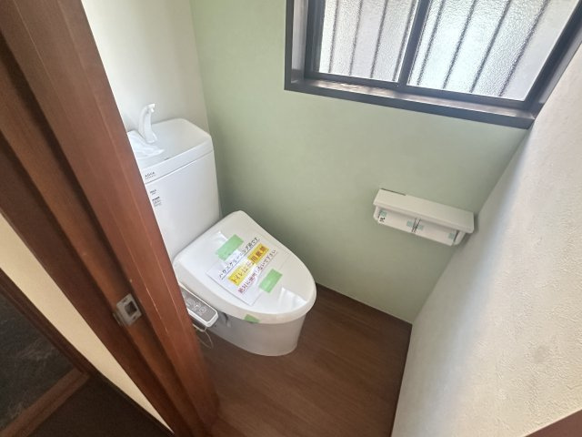 八街市泉台2丁目中古戸建のトイレ