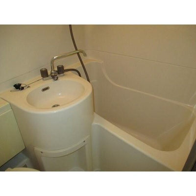 【浴室】 | ファミーユヤマダ