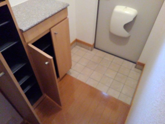 プラシード・旭の玄関