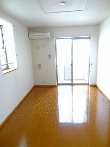 プラシード・旭の居間・リビング