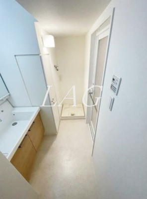 【設備】 | ヴォーガコルテ西小山 | 室内洗濯機置場です。