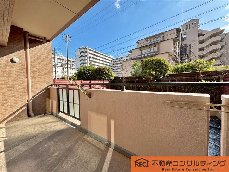 ライオンズマンション住吉川のバルコニー