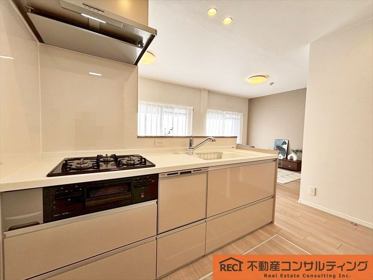 ライオンズマンション住吉川のキッチン|全居室収納