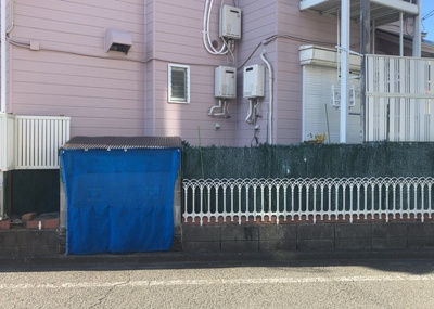 【外観】 | グレイスハイム | 土地購入を検討されている場合、境界杭がない状態で購入してしまうと境界確定測量をする必要があり、費用がかかります。購入の前に、売主、隣土地所有者立ち合いのもと境界を確定し境界杭を設置するのがベストです。