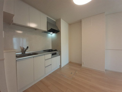 【キッチン】 | エスポアール姫路東 | きれいなキッチンです