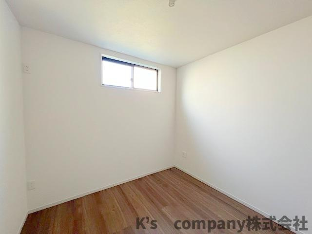 茅ヶ崎市柳島2丁目　新築戸建　2号棟の洋室|洋室5.2帖◇