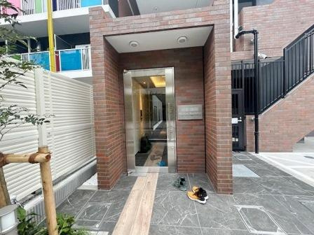 ハーモニーレジデンス巣鴨山手インサイドのエントランス