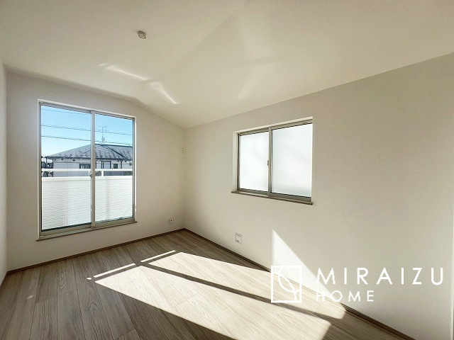 【子供部屋】 | 建物完成につき、実際のお部屋をごゆっくりご見学いただけます。お休みの日にご家族で見学はいかがでしょう。